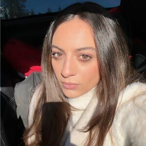 Meet your Posher, Nicole